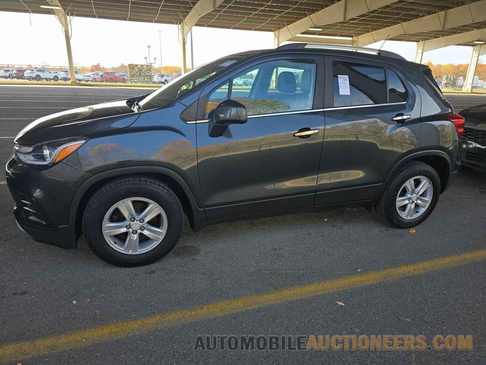 3GNCJLSB3JL330401 Chevrolet Trax 2018