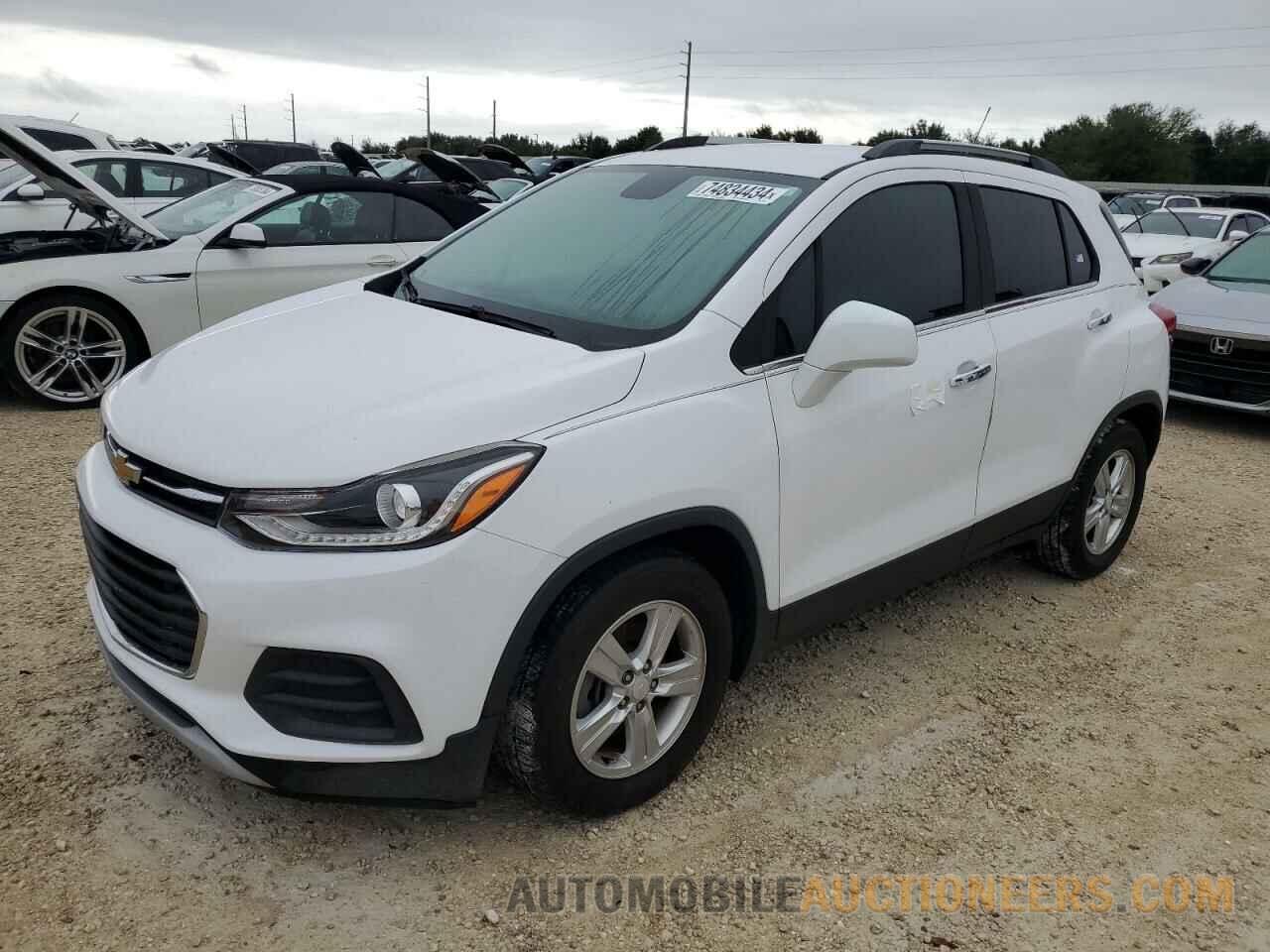 3GNCJLSB3LL206955 CHEVROLET TRAX 2020