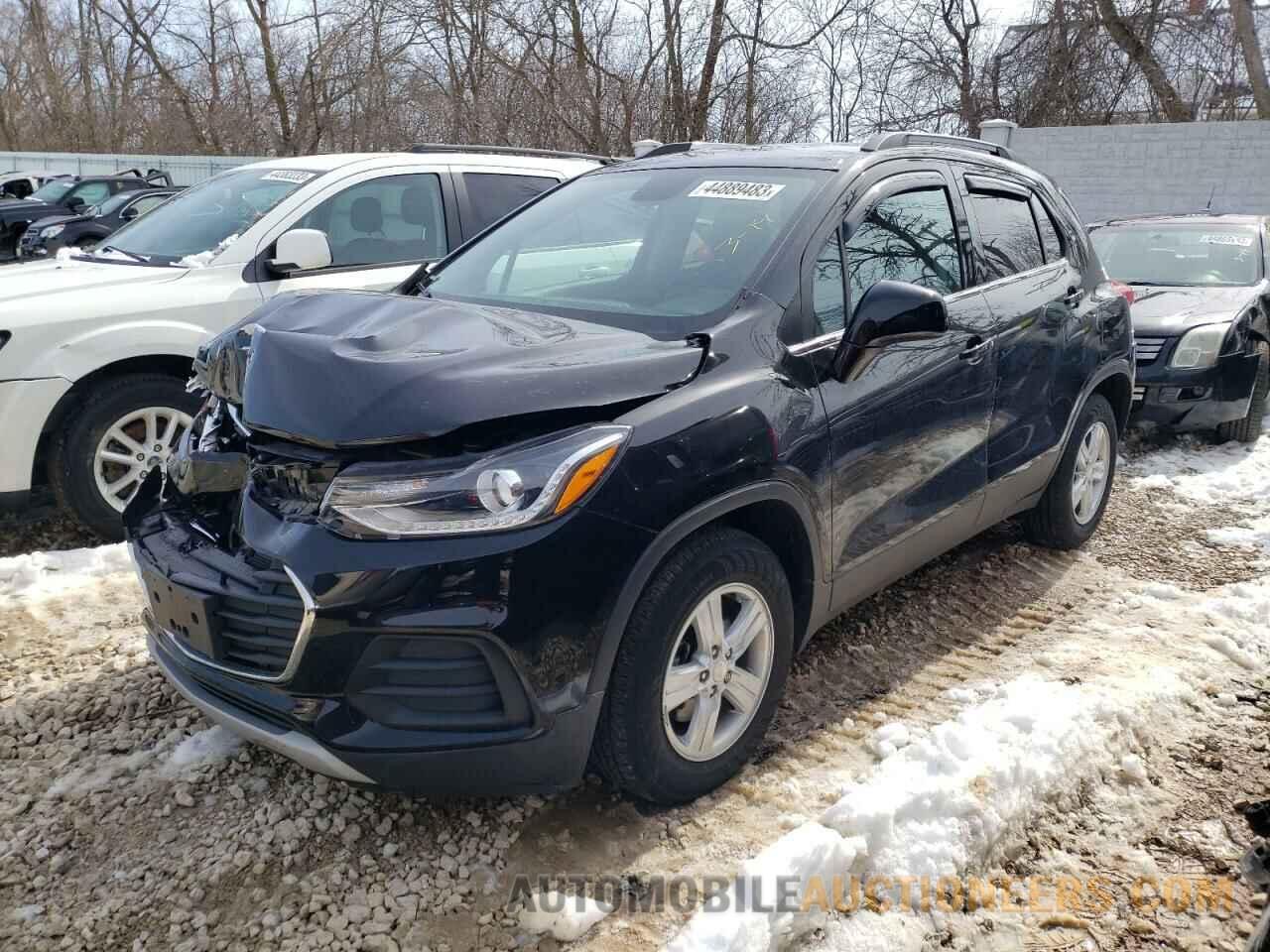 3GNCJLSB3LL240894 CHEVROLET TRAX 2020