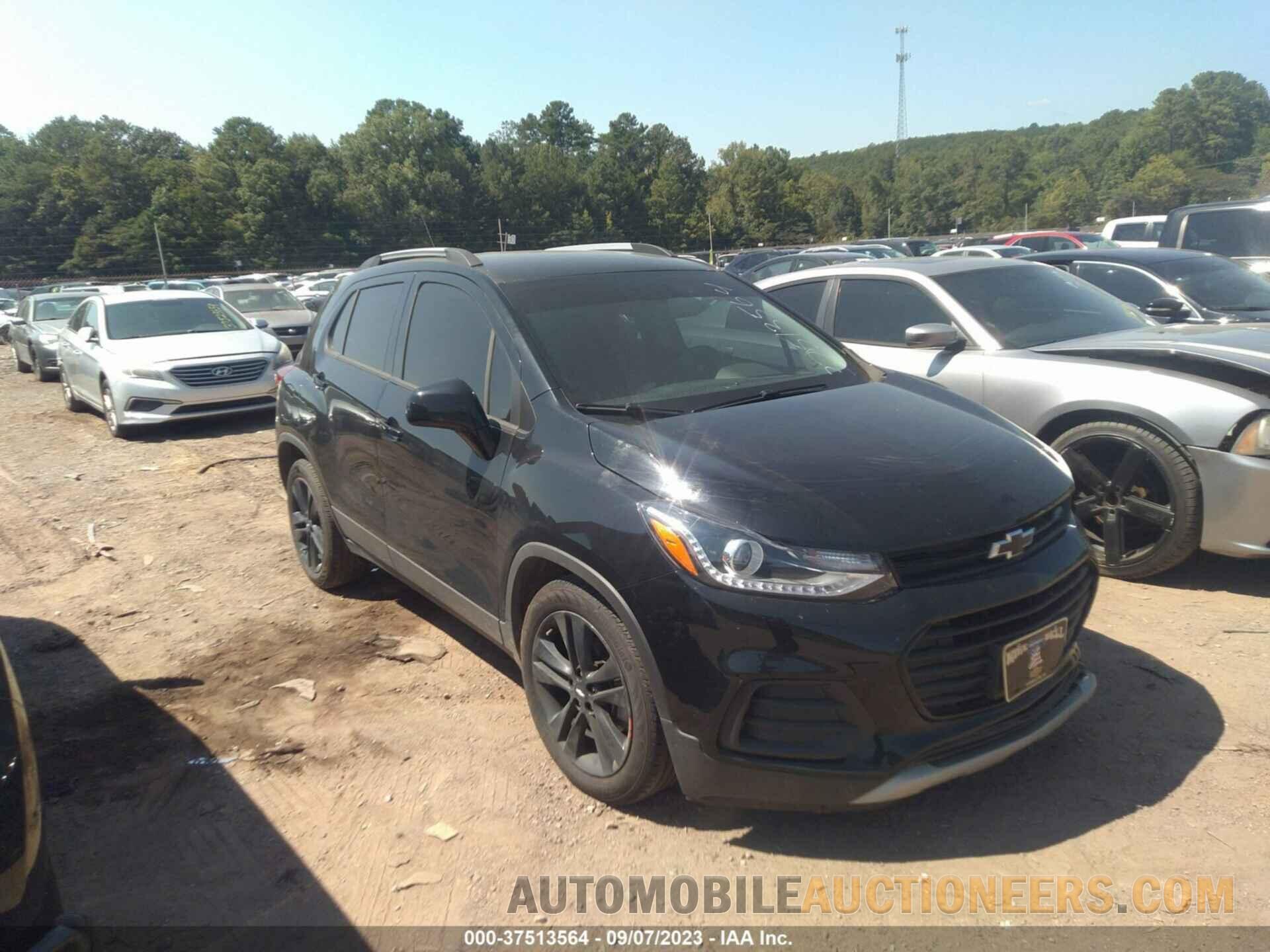 3GNCJLSB4LL208200 CHEVROLET TRAX 2020