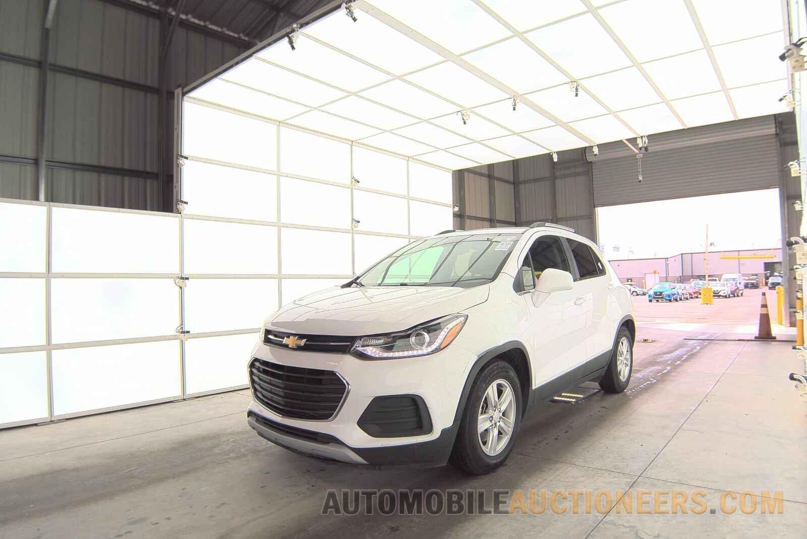 3GNCJLSB5KL283549 Chevrolet Trax 2019