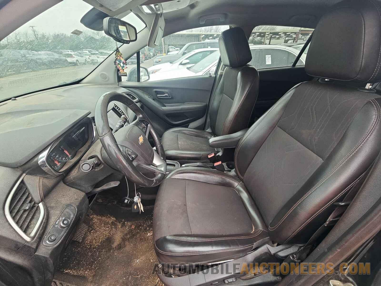 3GNCJLSB6LL136836 Chevrolet Trax 2020