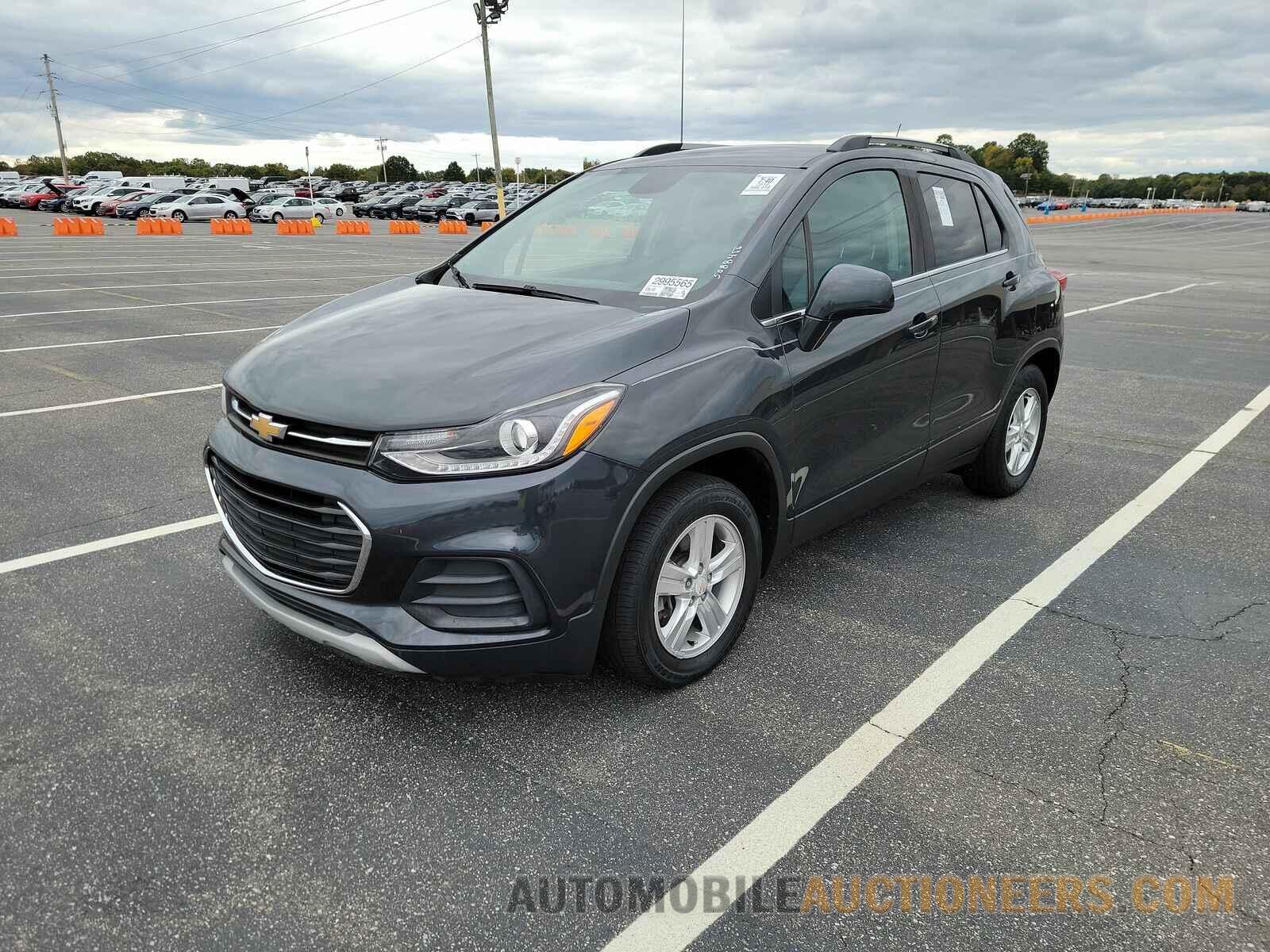 3GNCJLSB7JL265133 Chevrolet Trax 2018