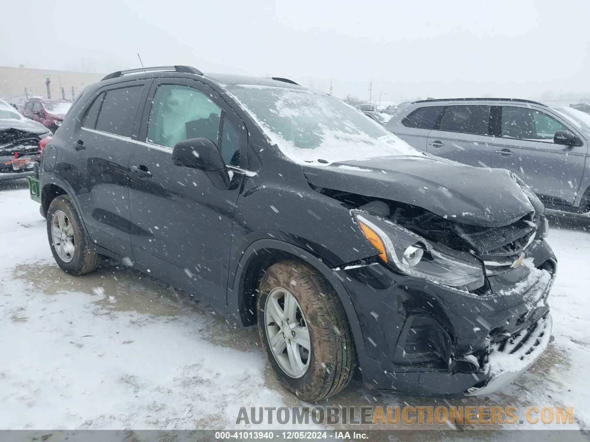 3GNCJLSB7LL233561 CHEVROLET TRAX 2020