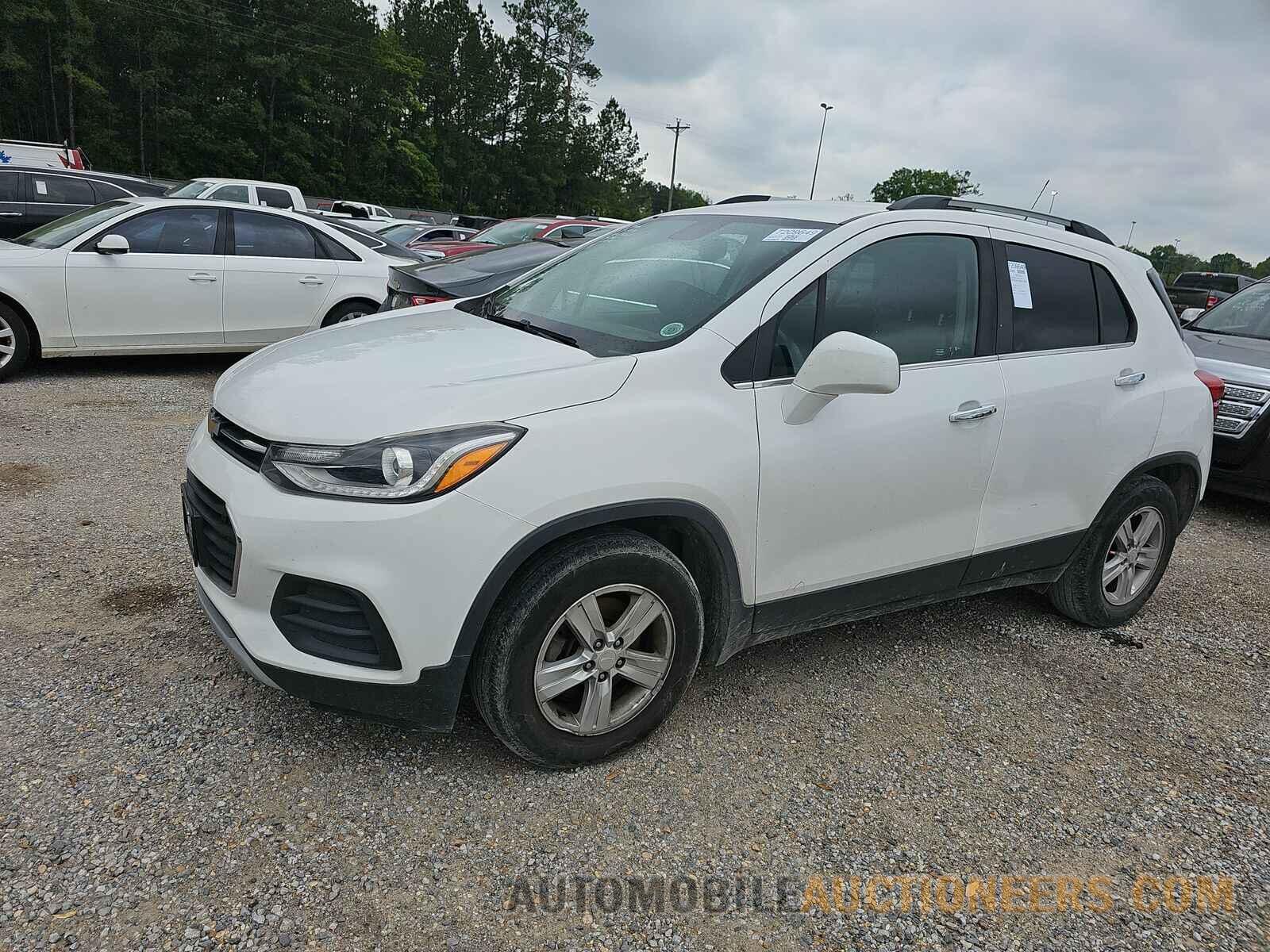 3GNCJLSB8JL148290 Chevrolet Trax 2018