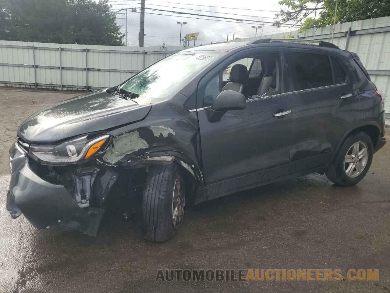 3GNCJLSB8JL157975 CHEVROLET TRAX 2018