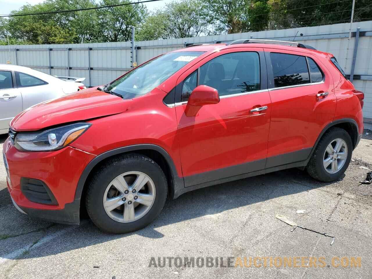 3GNCJLSB8JL300035 CHEVROLET TRAX 2018