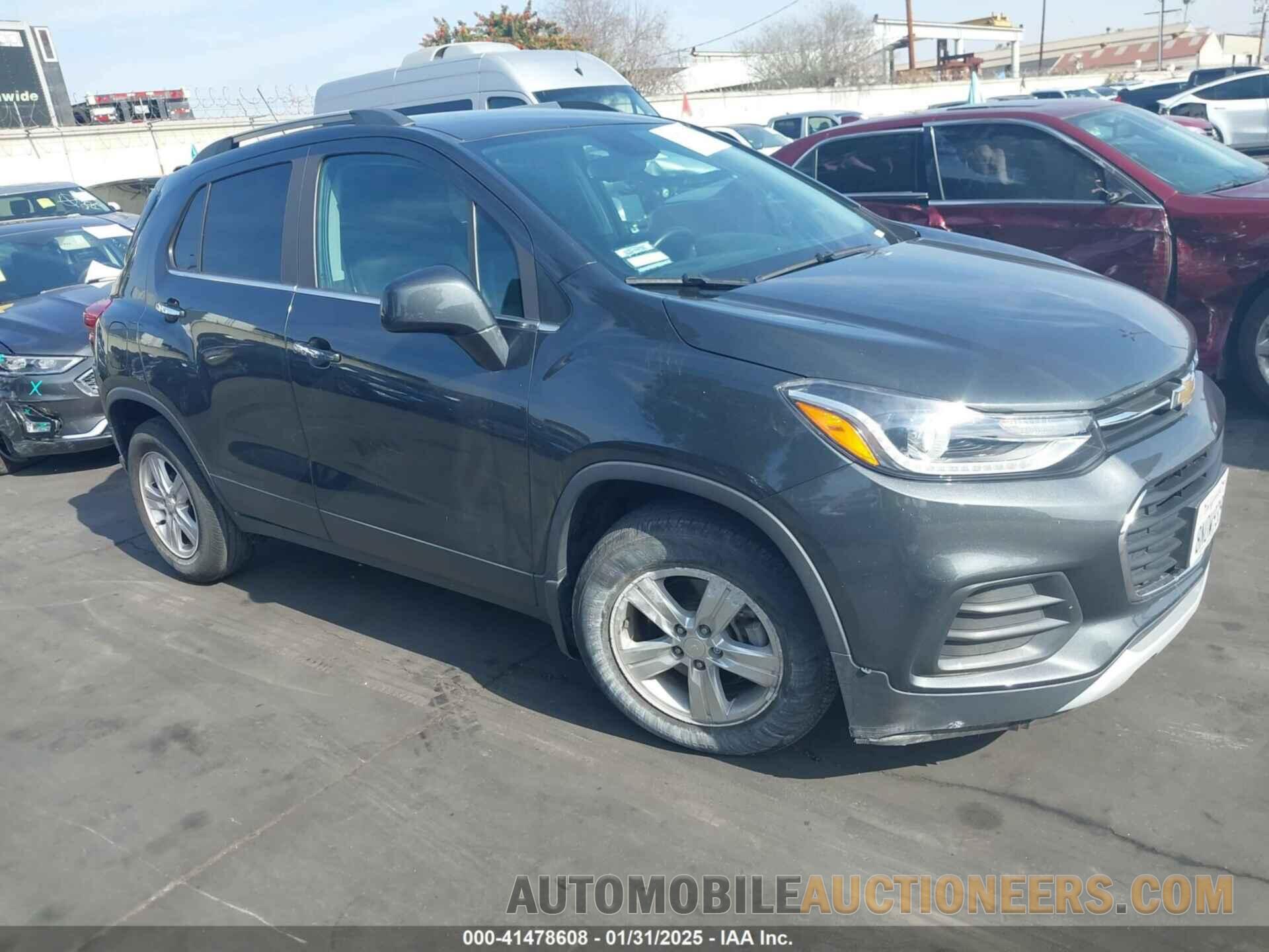 3GNCJLSB8KL330945 CHEVROLET TRAX 2019