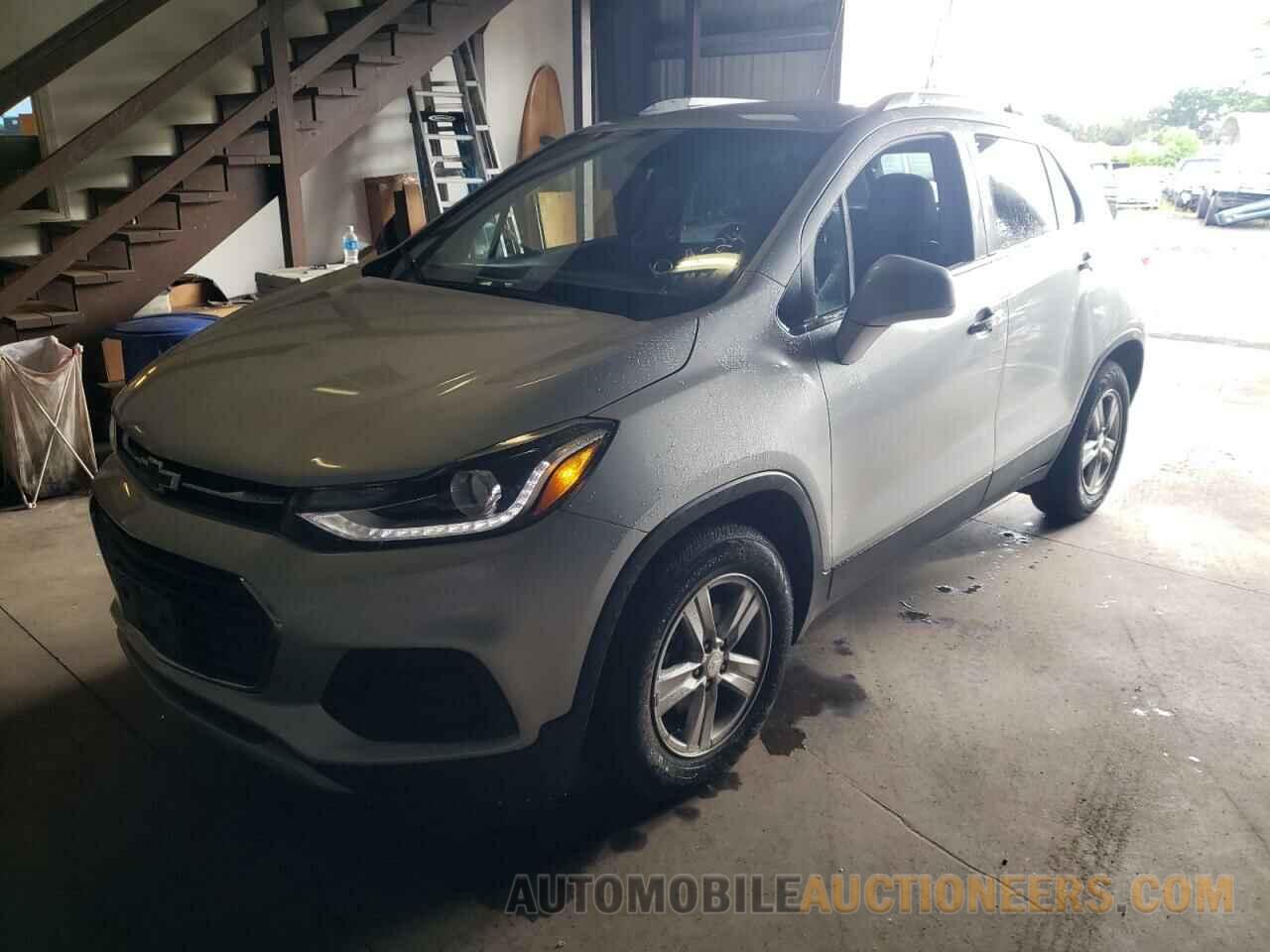 3GNCJLSB8LL228451 CHEVROLET TRAX 2020