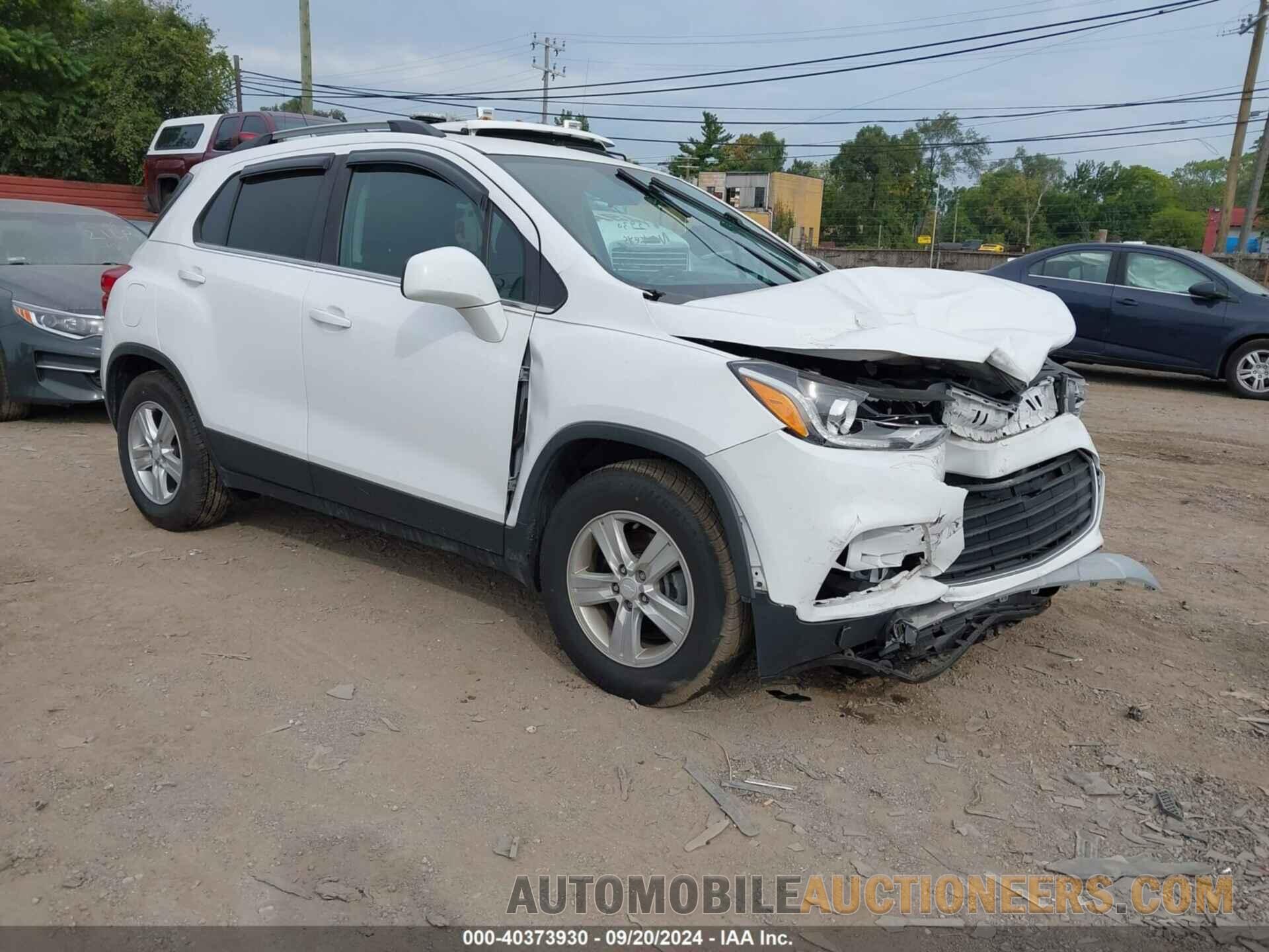 3GNCJLSB8LL300359 CHEVROLET TRAX 2020