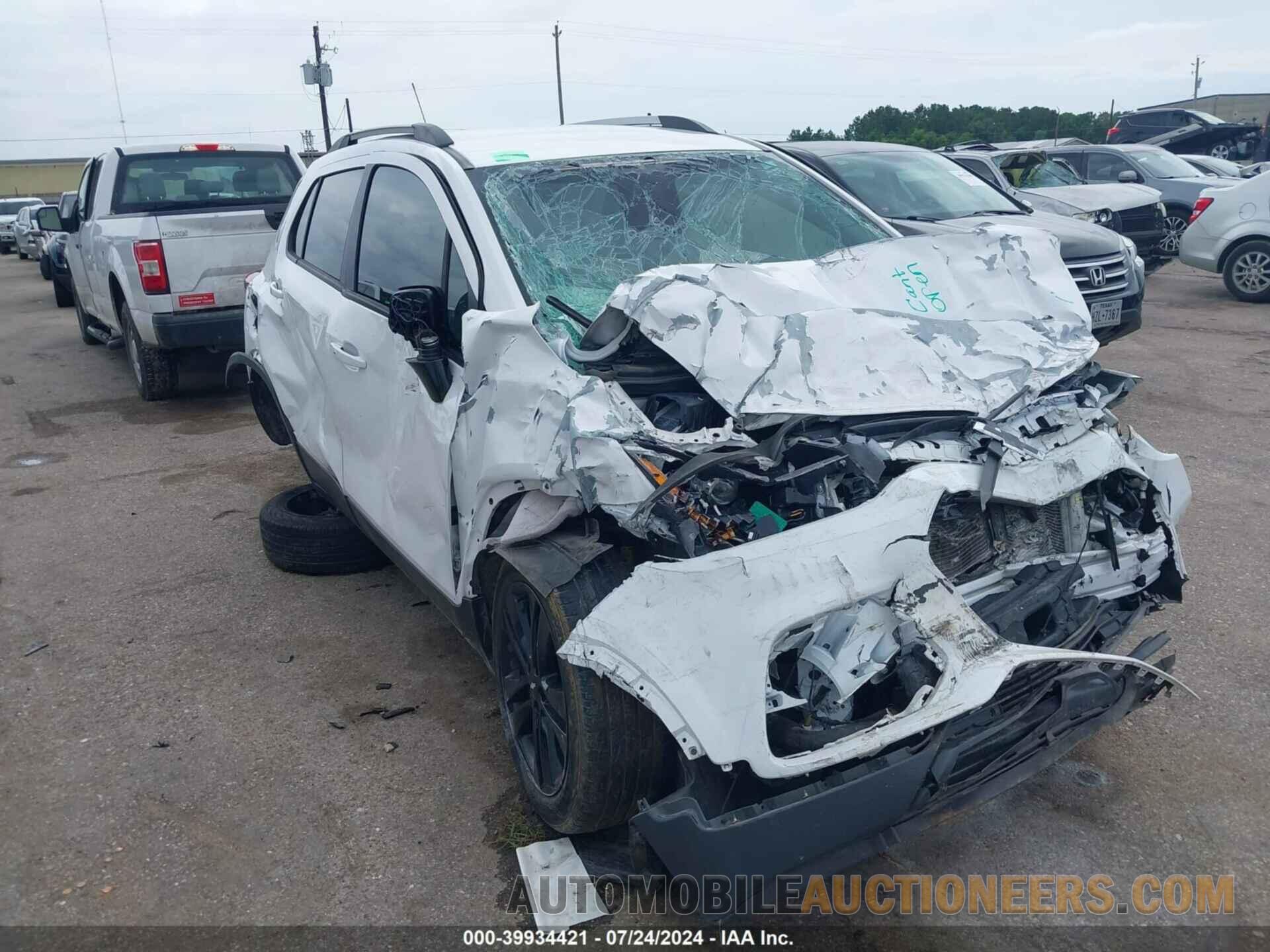 3GNCJLSB8LL315668 CHEVROLET TRAX 2020