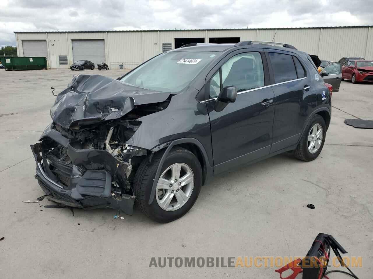 3GNCJLSB9HL274586 CHEVROLET TRAX 2017