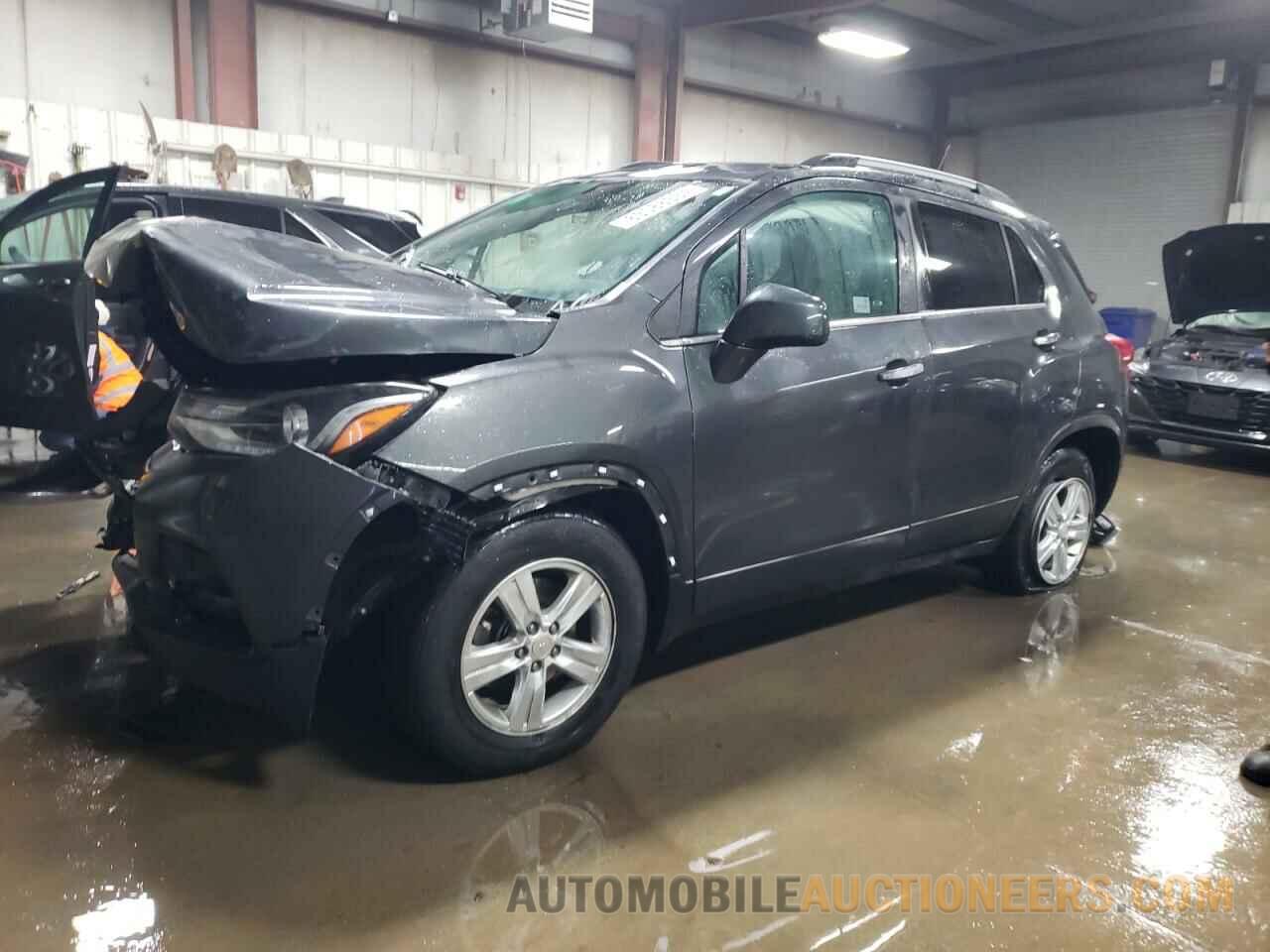 3GNCJLSB9KL158215 CHEVROLET TRAX 2019