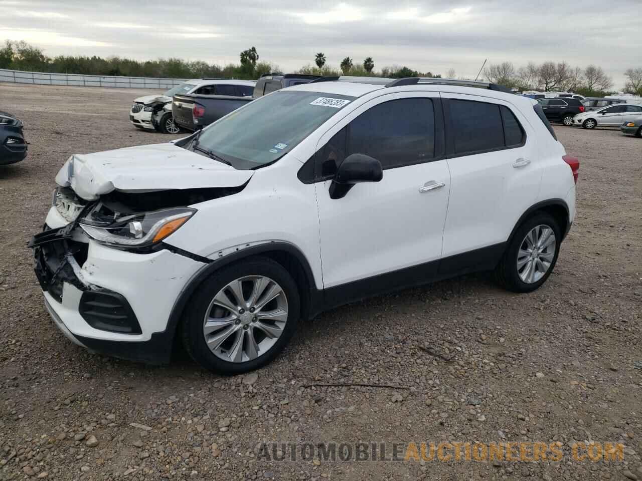 3GNCJLSBXJL277518 CHEVROLET TRAX 2018