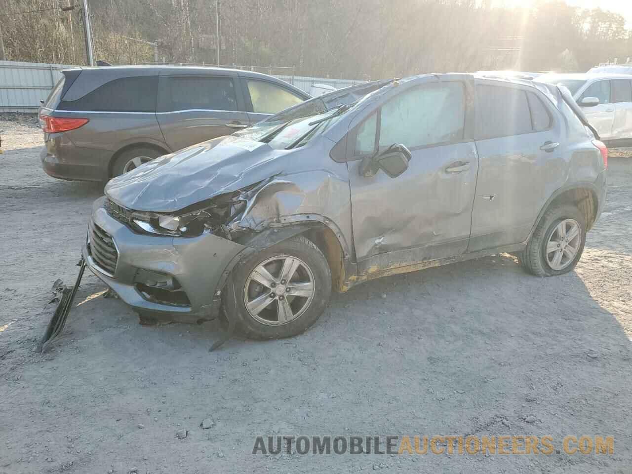 3GNCJNSB0LL294536 CHEVROLET TRAX 2020