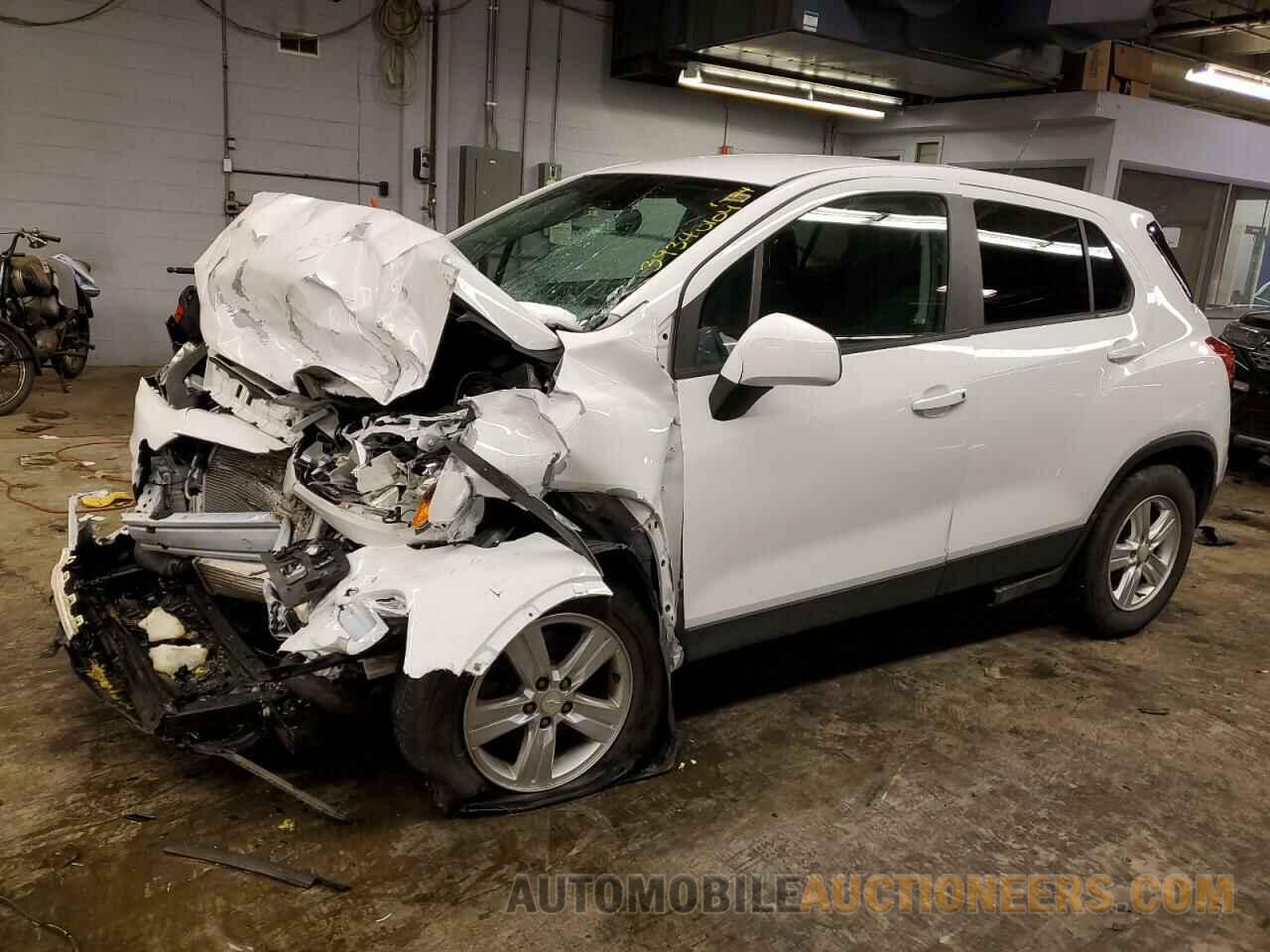 3GNCJNSB6LL137352 CHEVROLET TRAX 2020