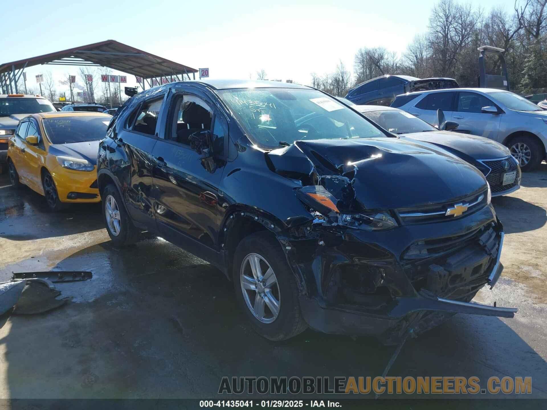 3GNCJNSB7HL283394 CHEVROLET TRAX 2017