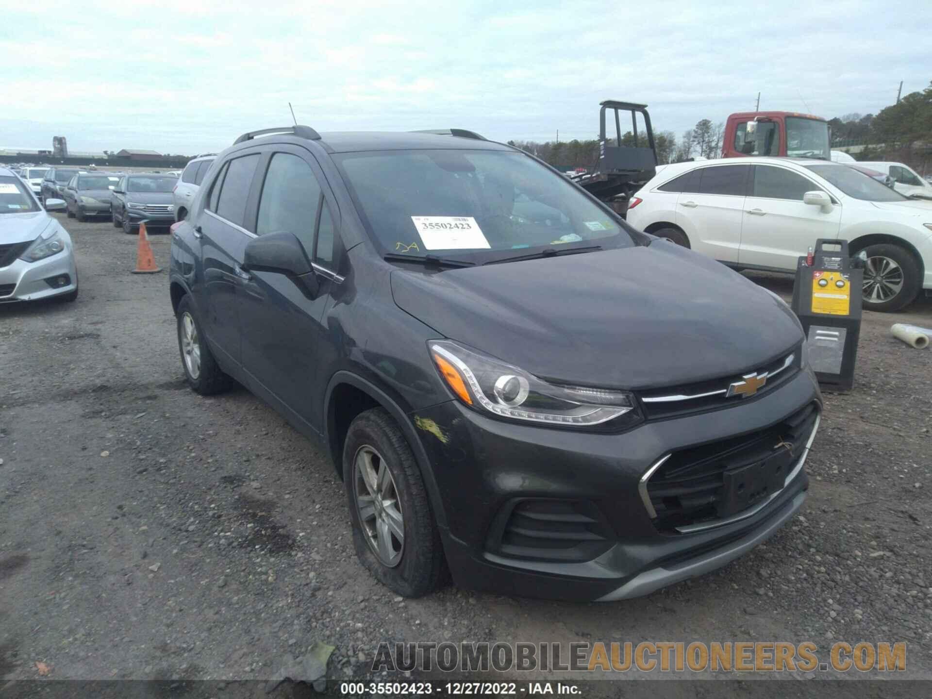 3GNCJPSB0KL240101 CHEVROLET TRAX 2019