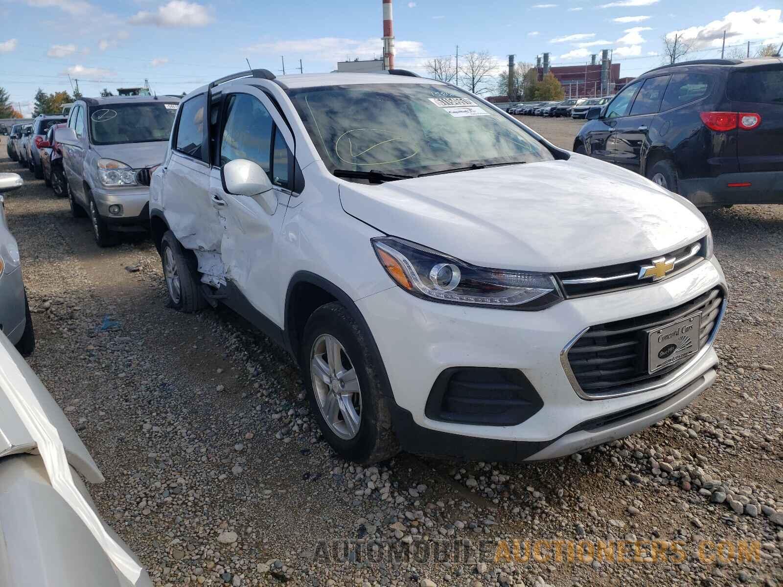 3GNCJPSB3JL158698 CHEVROLET TRAX 2018