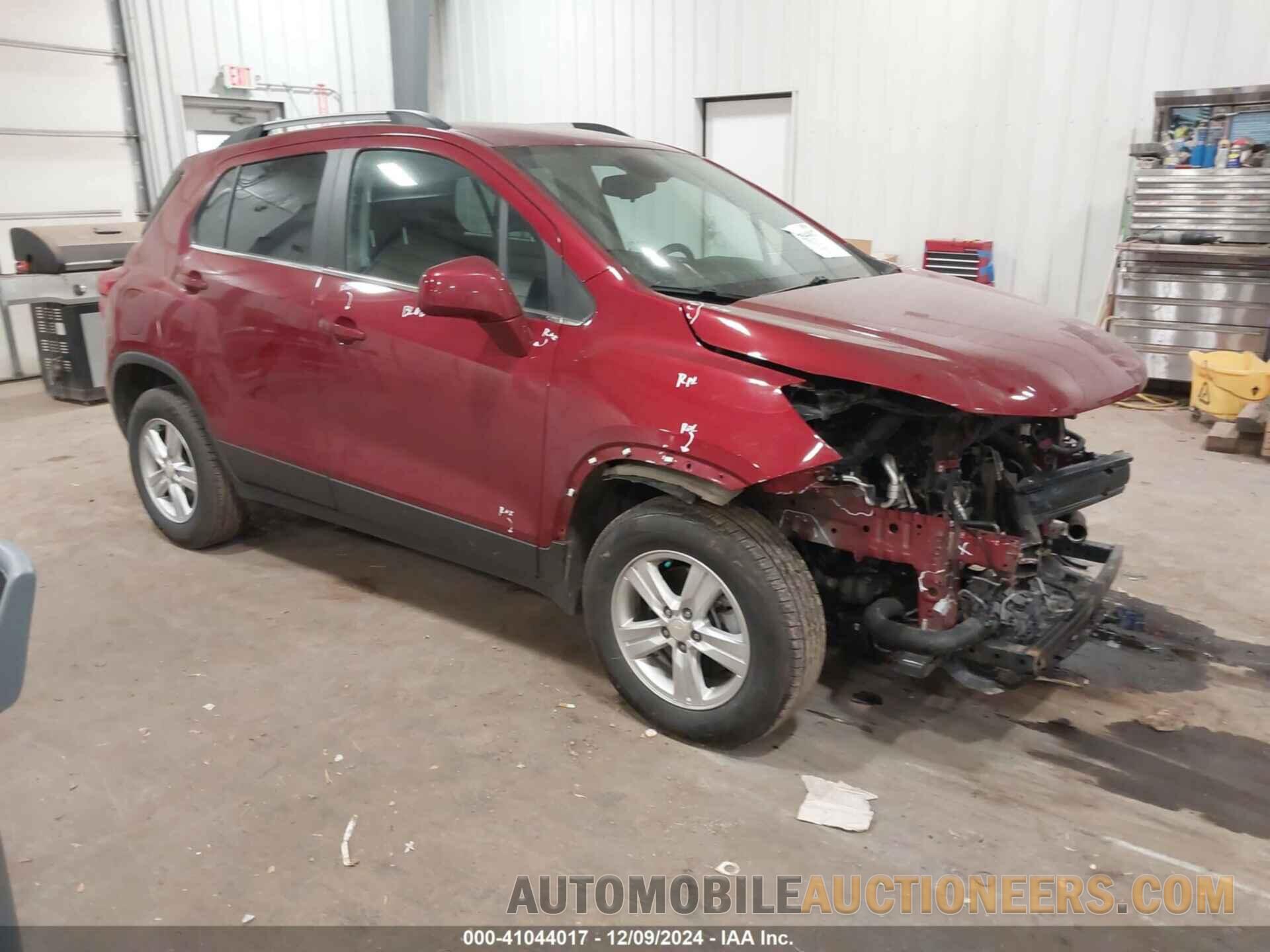 3GNCJPSB4KL262084 CHEVROLET TRAX 2019