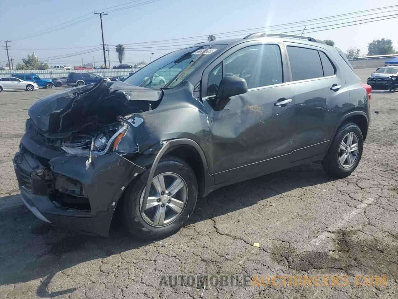 3GNCJPSB8LL146100 CHEVROLET TRAX 2020