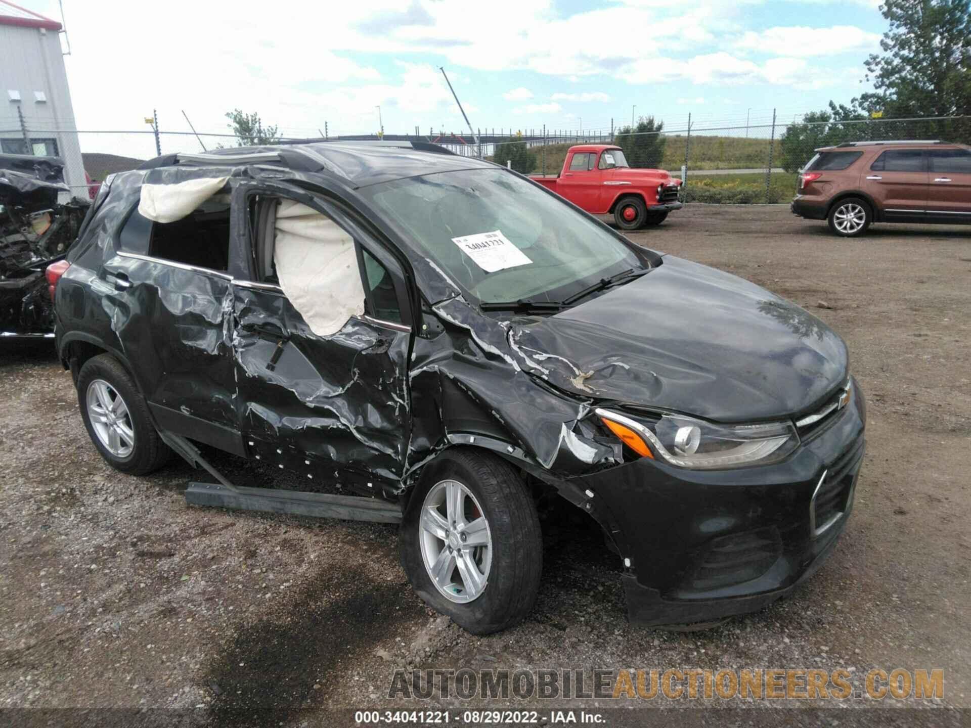 3GNCJPSB8LL217246 CHEVROLET TRAX 2020