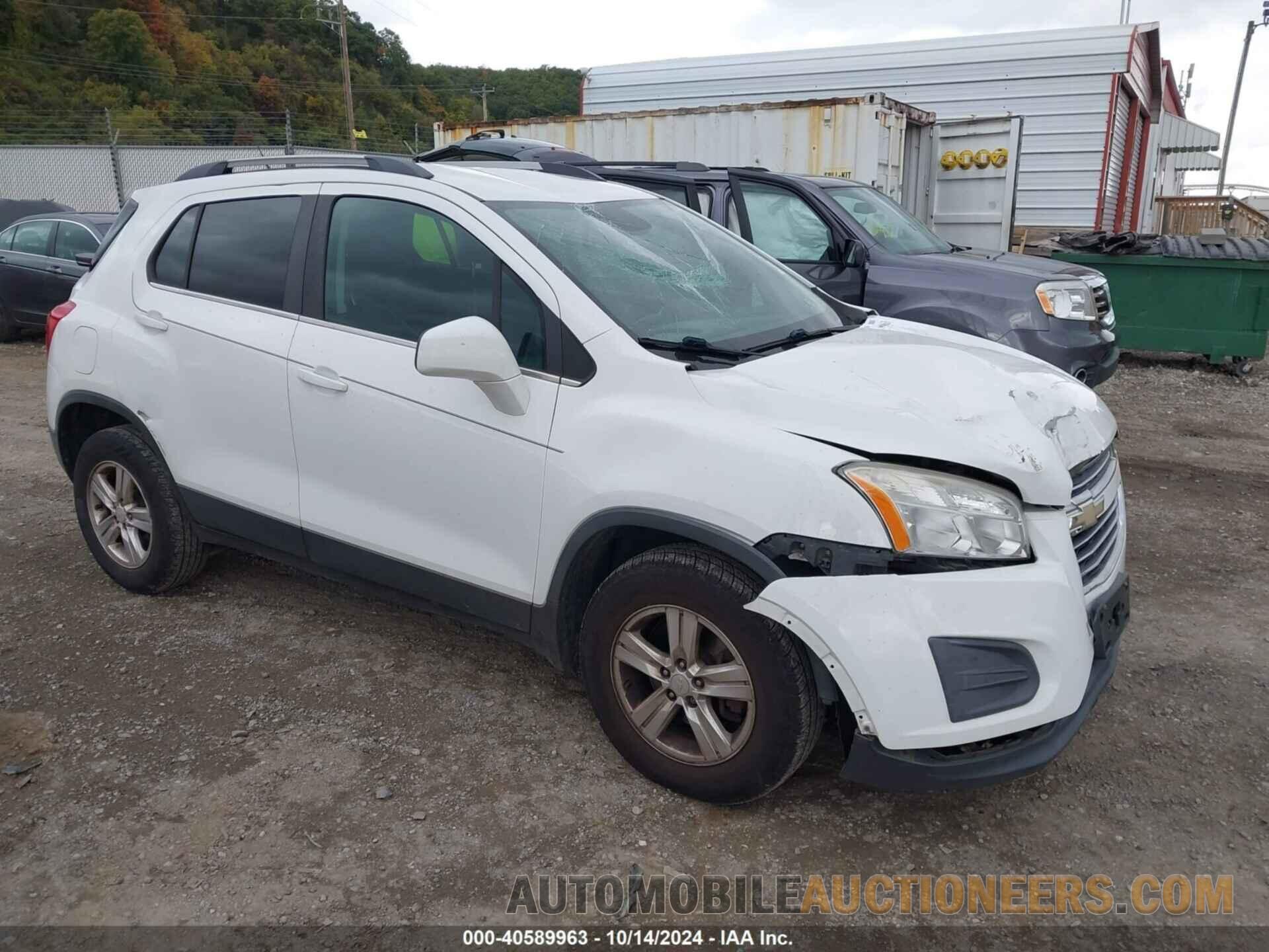 3GNCJRSB8FL229641 CHEVROLET TRAX 2015