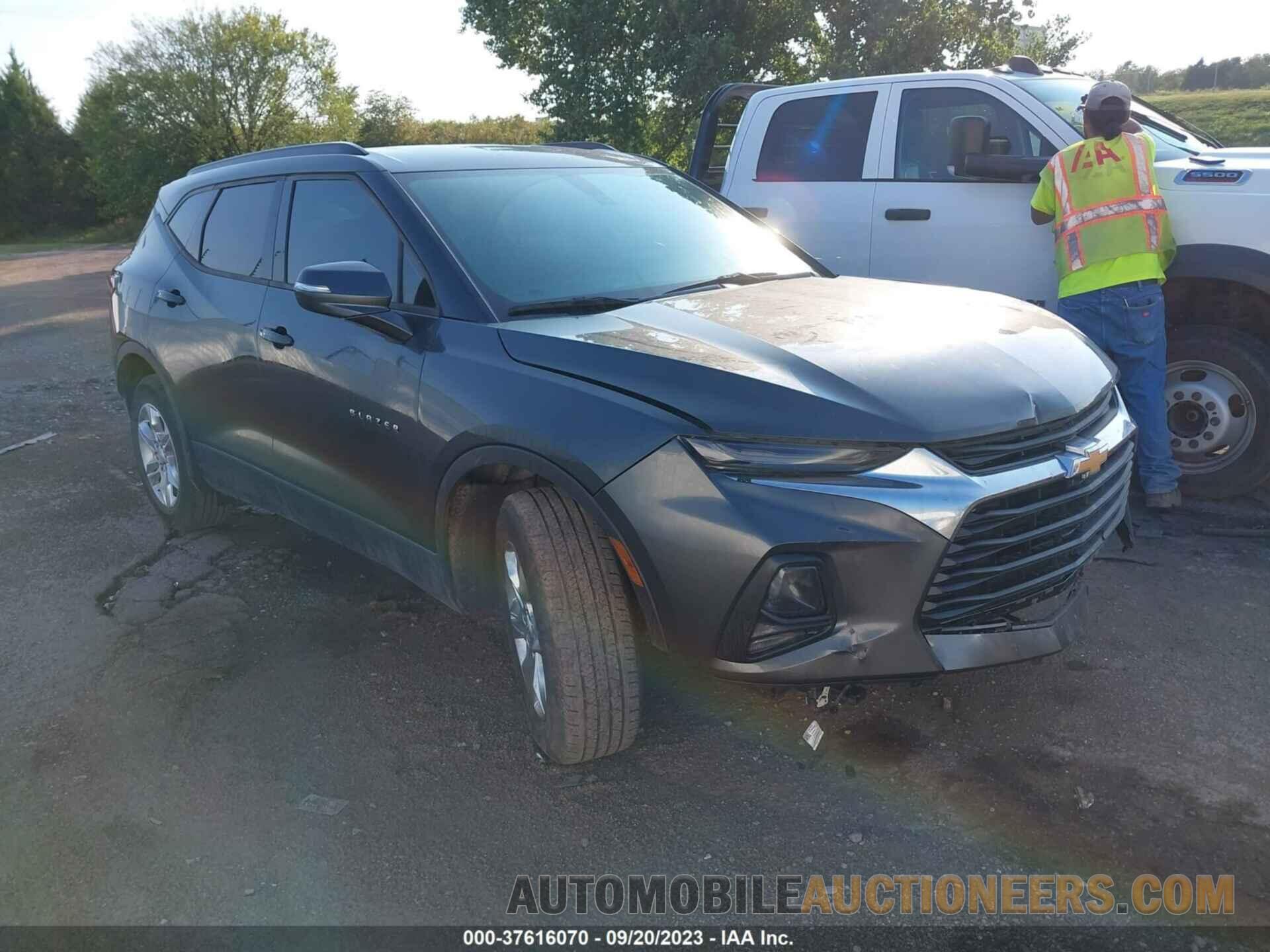 3GNKBBRA1KS589993 CHEVROLET BLAZER 2019