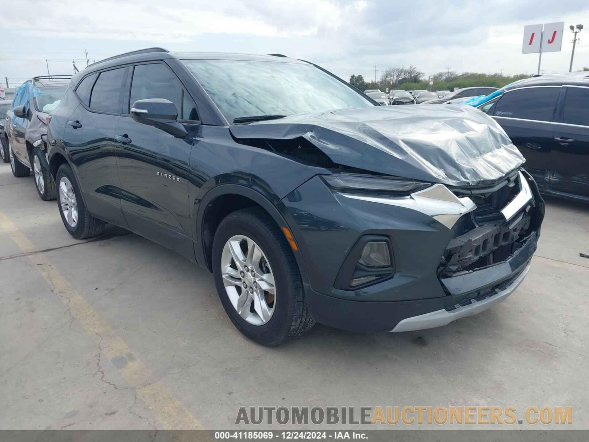 3GNKBBRA2KS694087 CHEVROLET BLAZER 2019