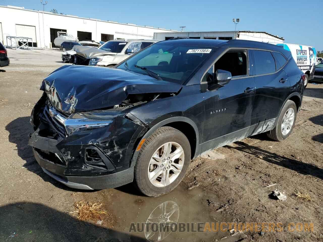 3GNKBCRS5KS700737 CHEVROLET BLAZER 2019