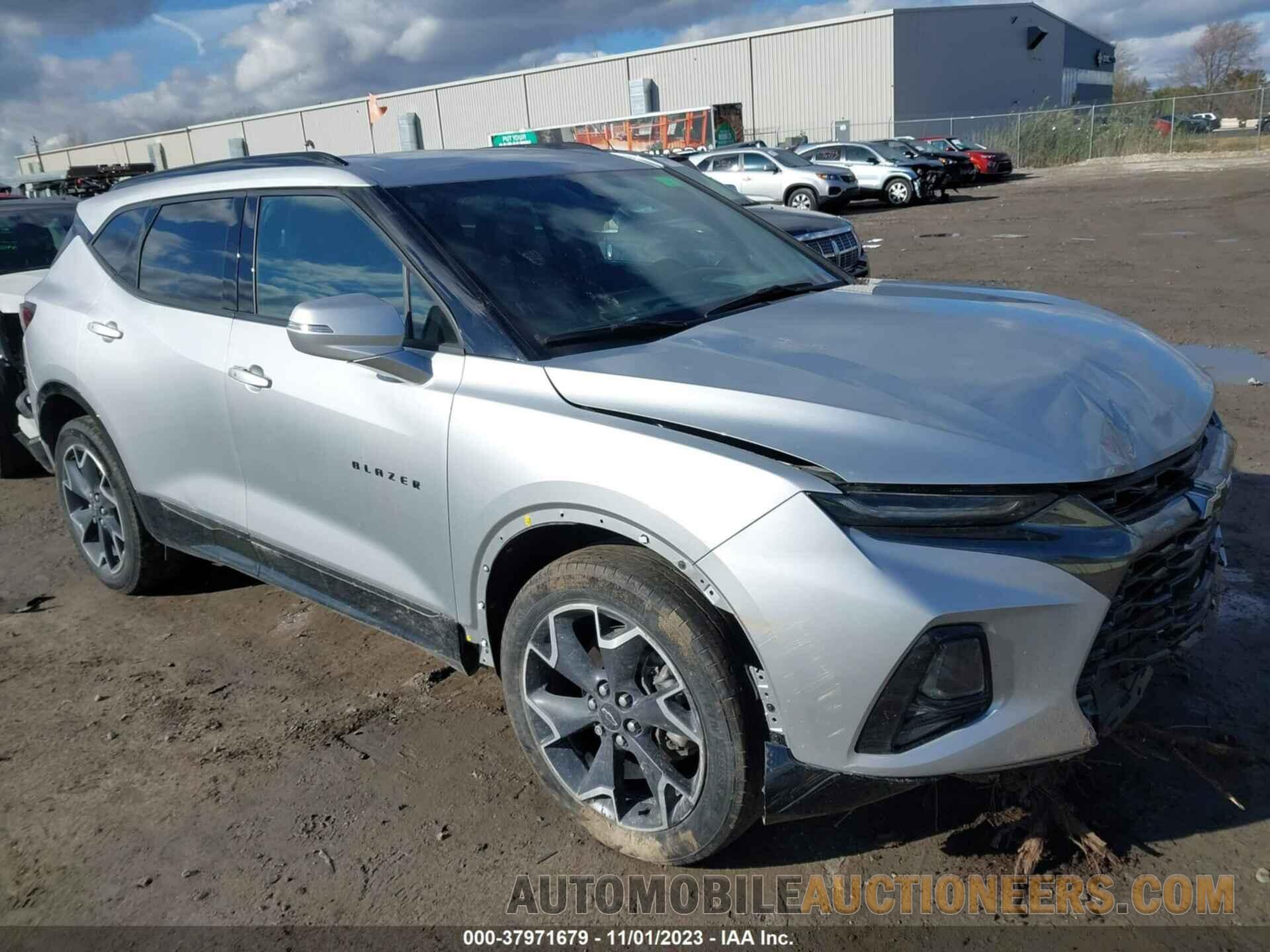 3GNKBERS5MS559845 CHEVROLET BLAZER 2021