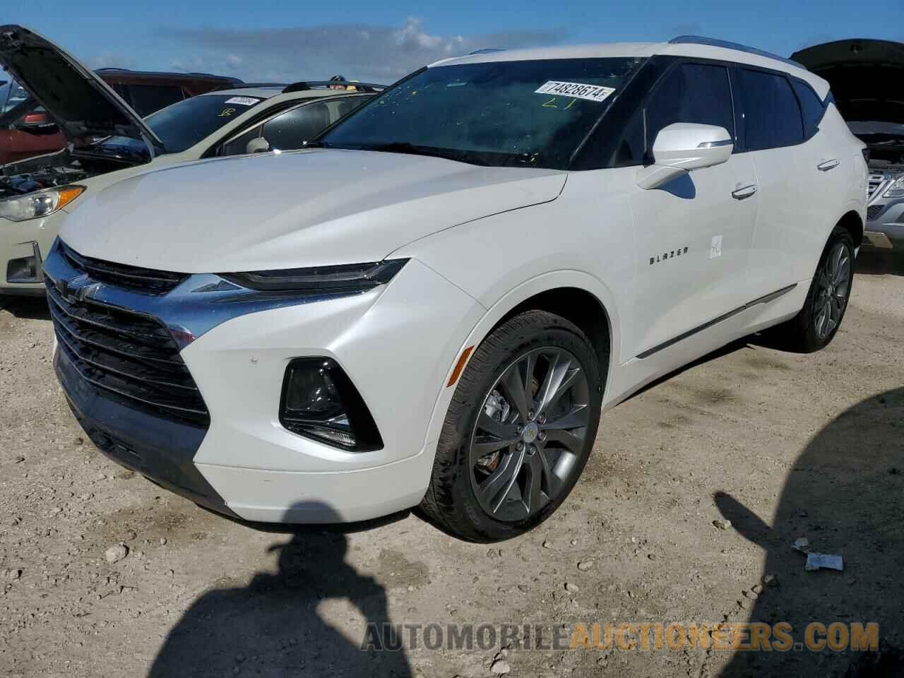 3GNKBFRS1MS552560 CHEVROLET BLAZER 2021