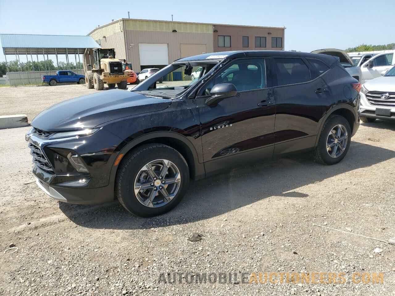 3GNKBHR46PS100735 CHEVROLET BLAZER 2023