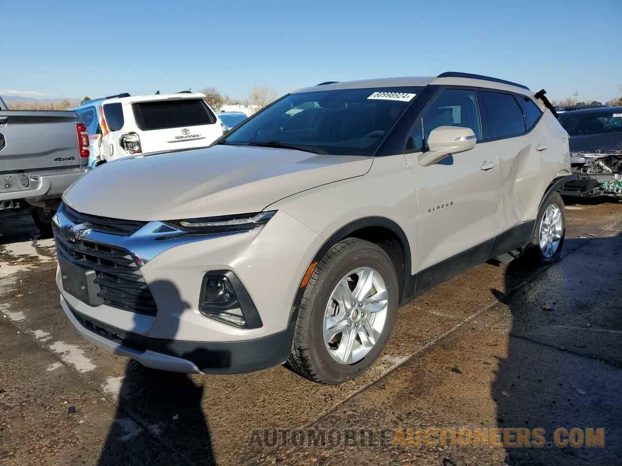 3GNKBHR4XMS541845 CHEVROLET BLAZER 2021