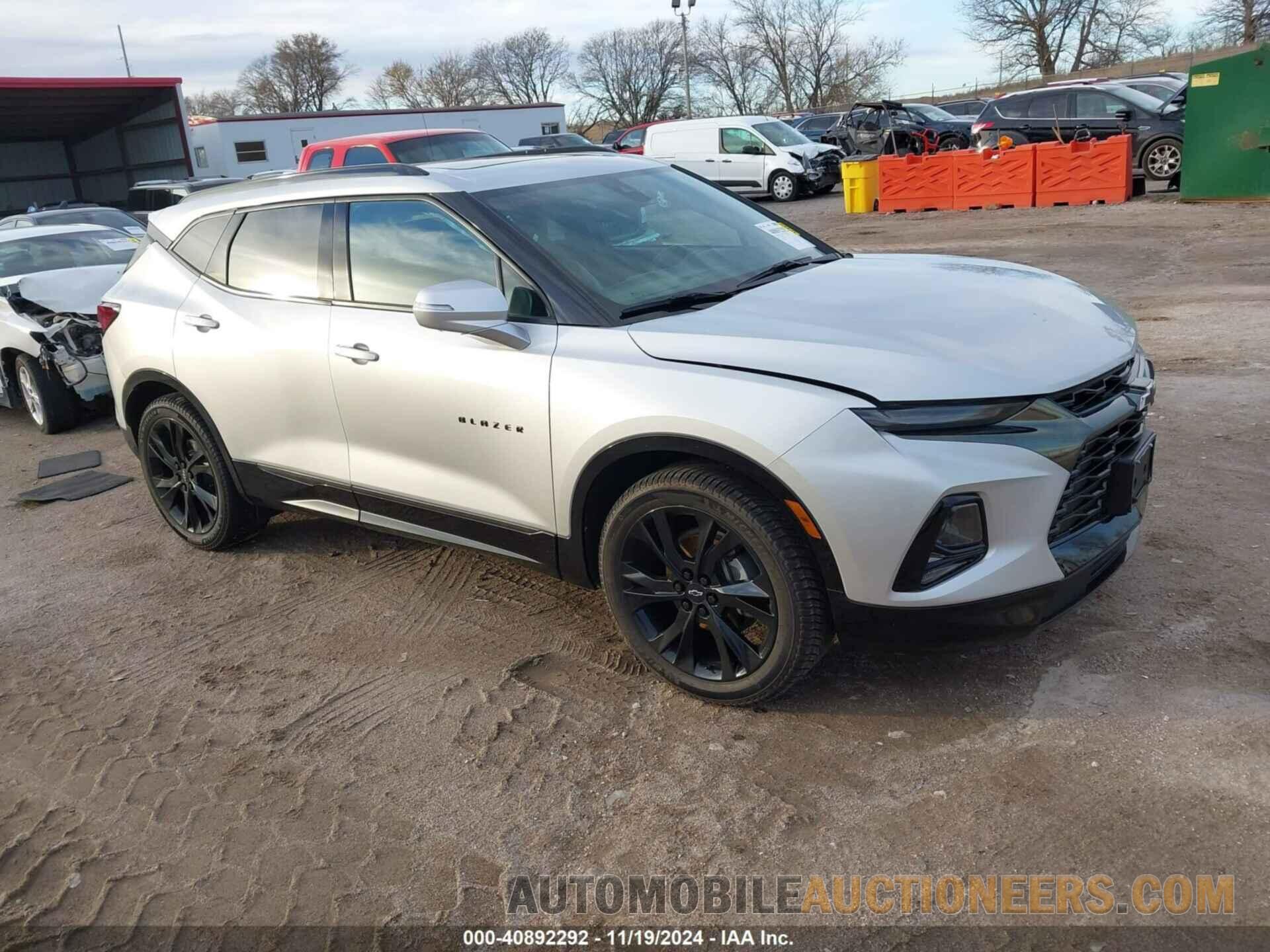 3GNKBJRS0KS688677 CHEVROLET BLAZER 2019