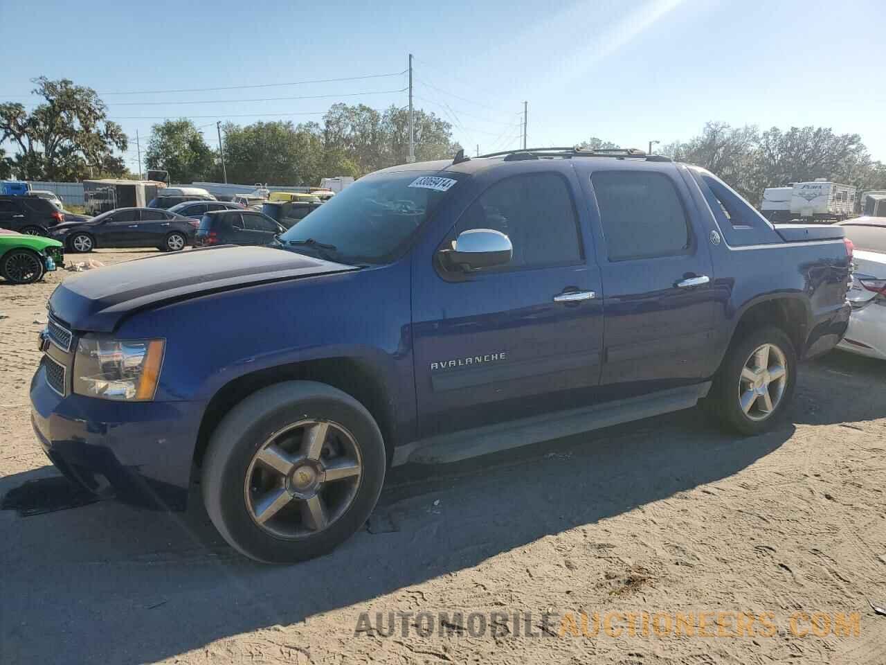 3GNMCEE04DG116955 CHEVROLET AVALANCHE 2013