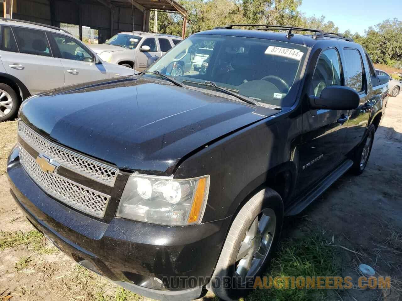 3GNMCFE01BG270428 CHEVROLET AVALANCHE 2011