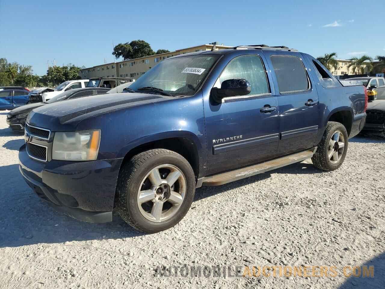 3GNTKFE30BG217180 CHEVROLET AVALANCHE 2011