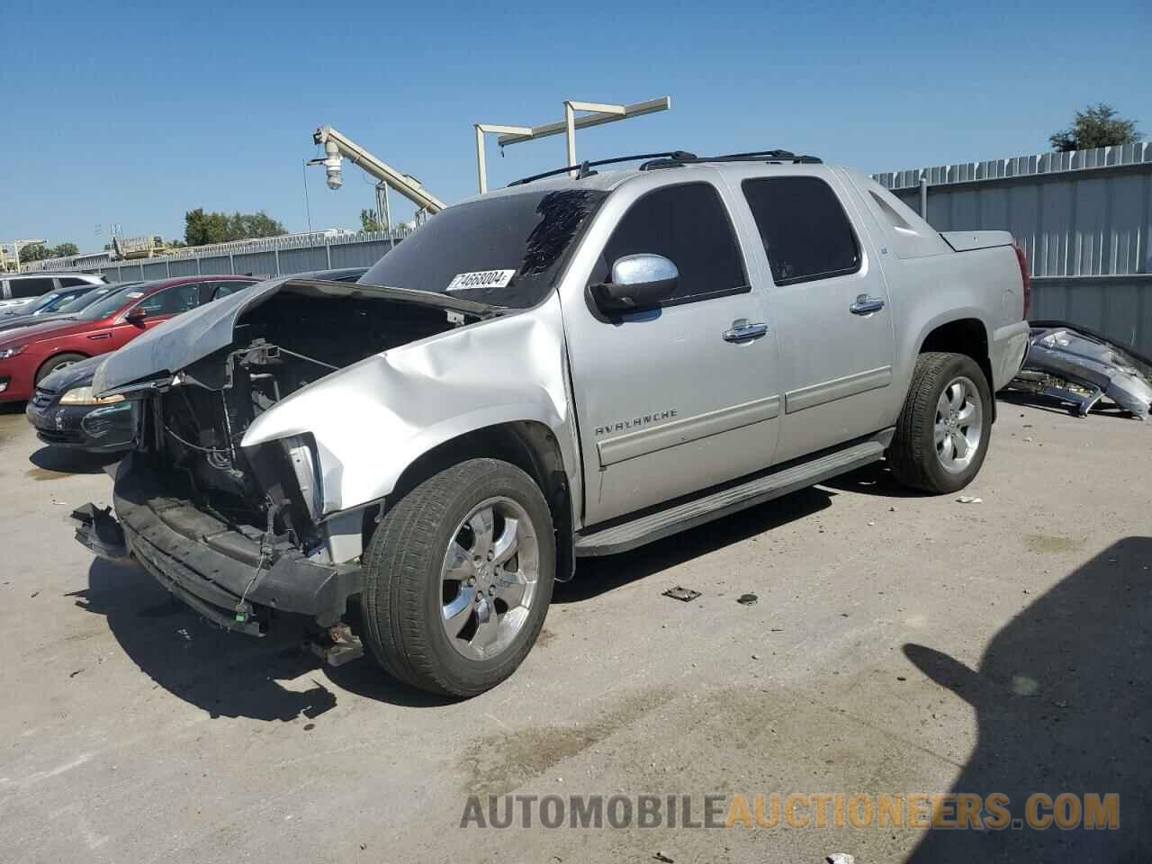 3GNTKFE36BG238955 CHEVROLET AVALANCHE 2011