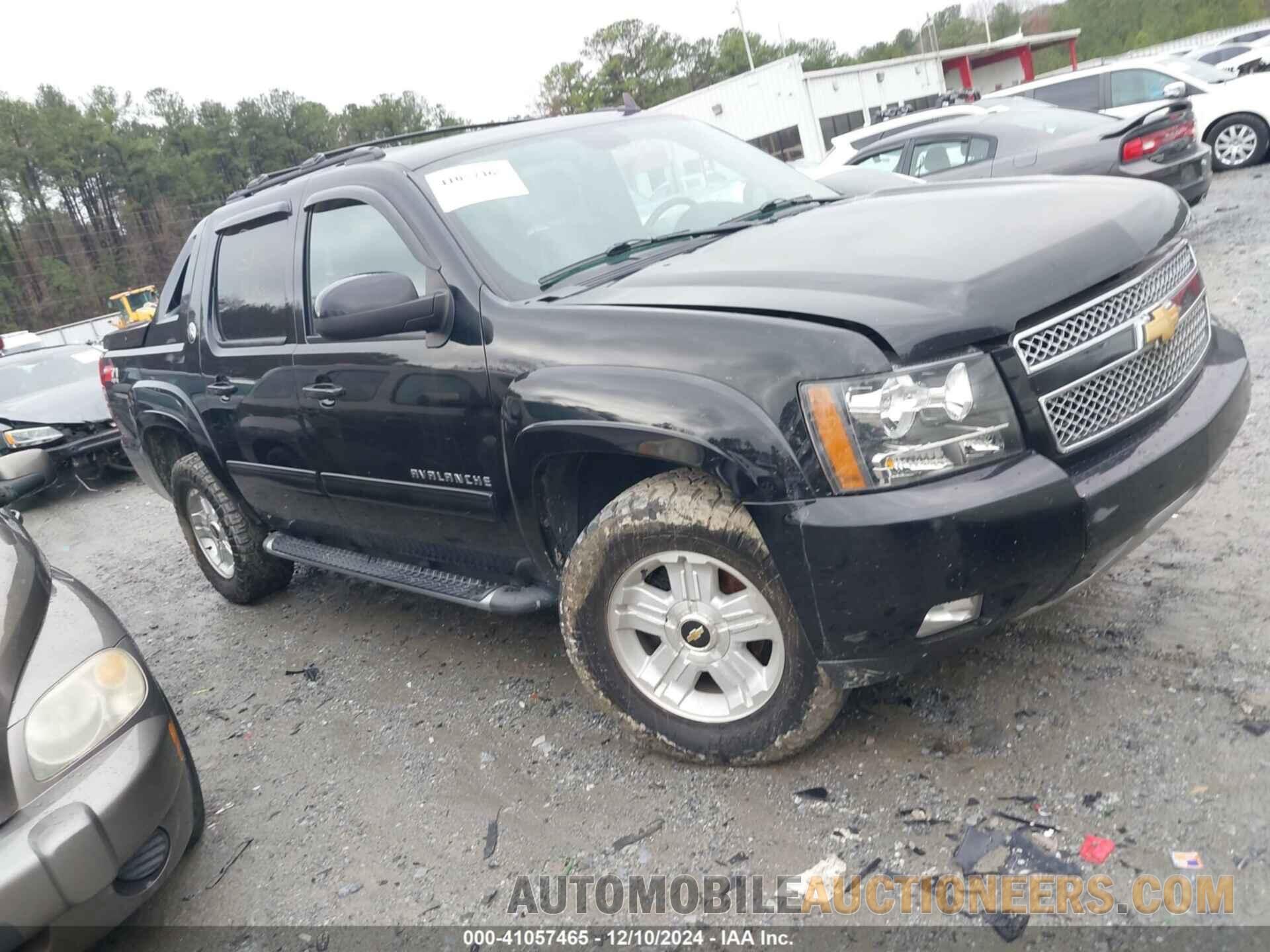 3GNTKFE74DG150296 CHEVROLET AVALANCHE 2013