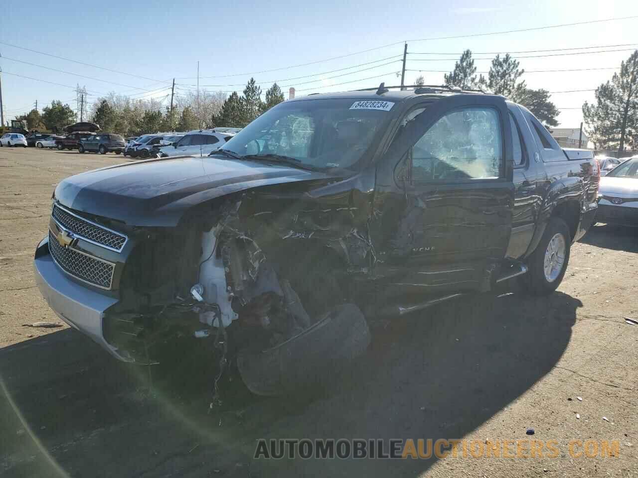 3GNTKFE79DG255903 CHEVROLET AVALANCHE 2013