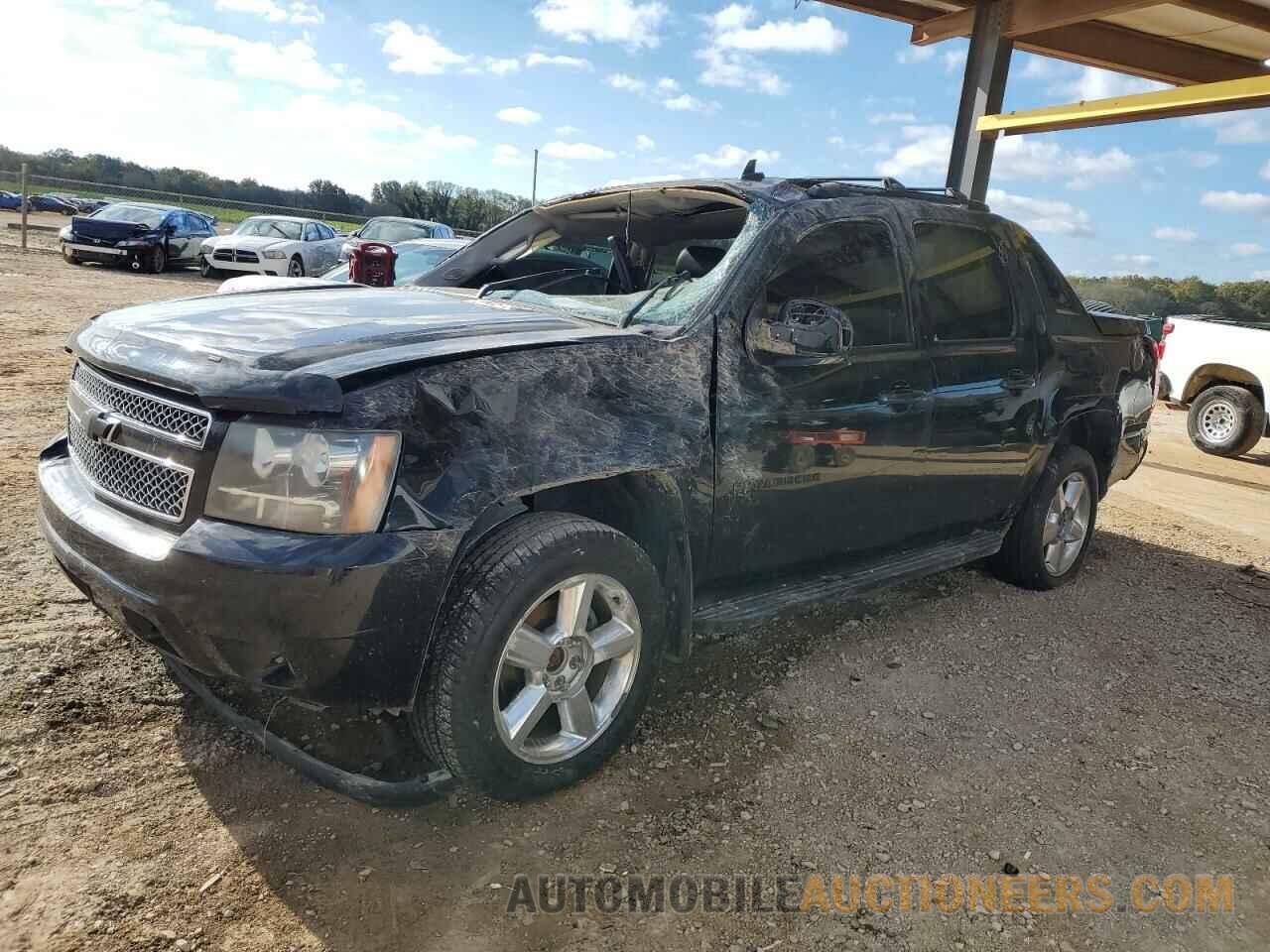 3GNTKFE7XDG241282 CHEVROLET AVALANCHE 2013