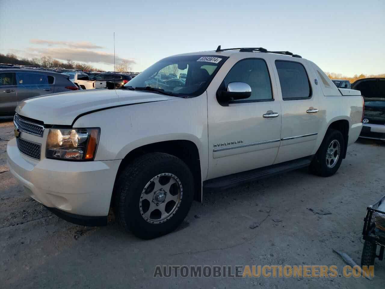 3GNTKGE71DG267162 CHEVROLET AVALANCHE 2013