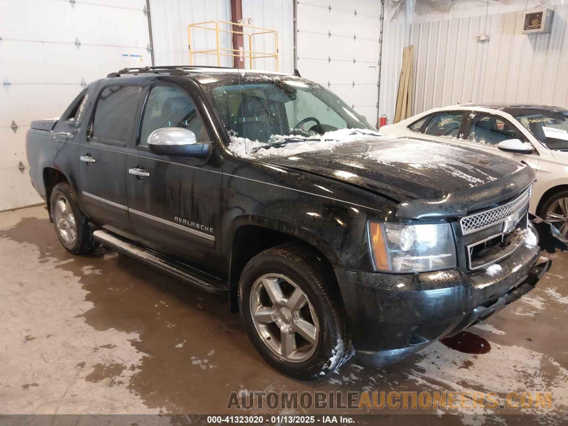 3GNTKGE73CG197632 CHEVROLET AVALANCHE 1500 2012