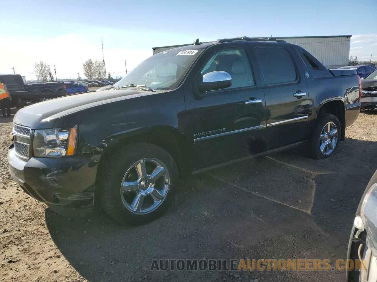 3GNTKGE79DG329388 CHEVROLET AVALANCHE 2013