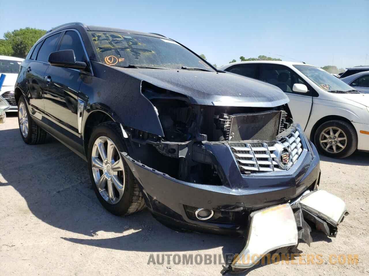 3GYFNDE33GS533611 CADILLAC SRX 2016