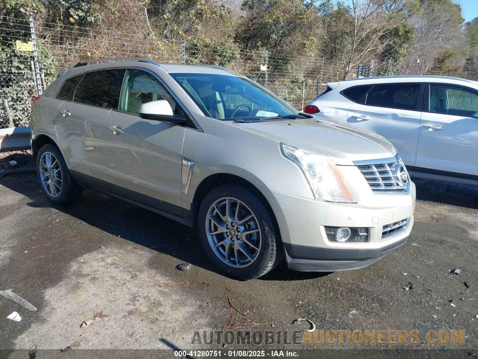 3GYFNDE38FS631239 CADILLAC SRX 2015