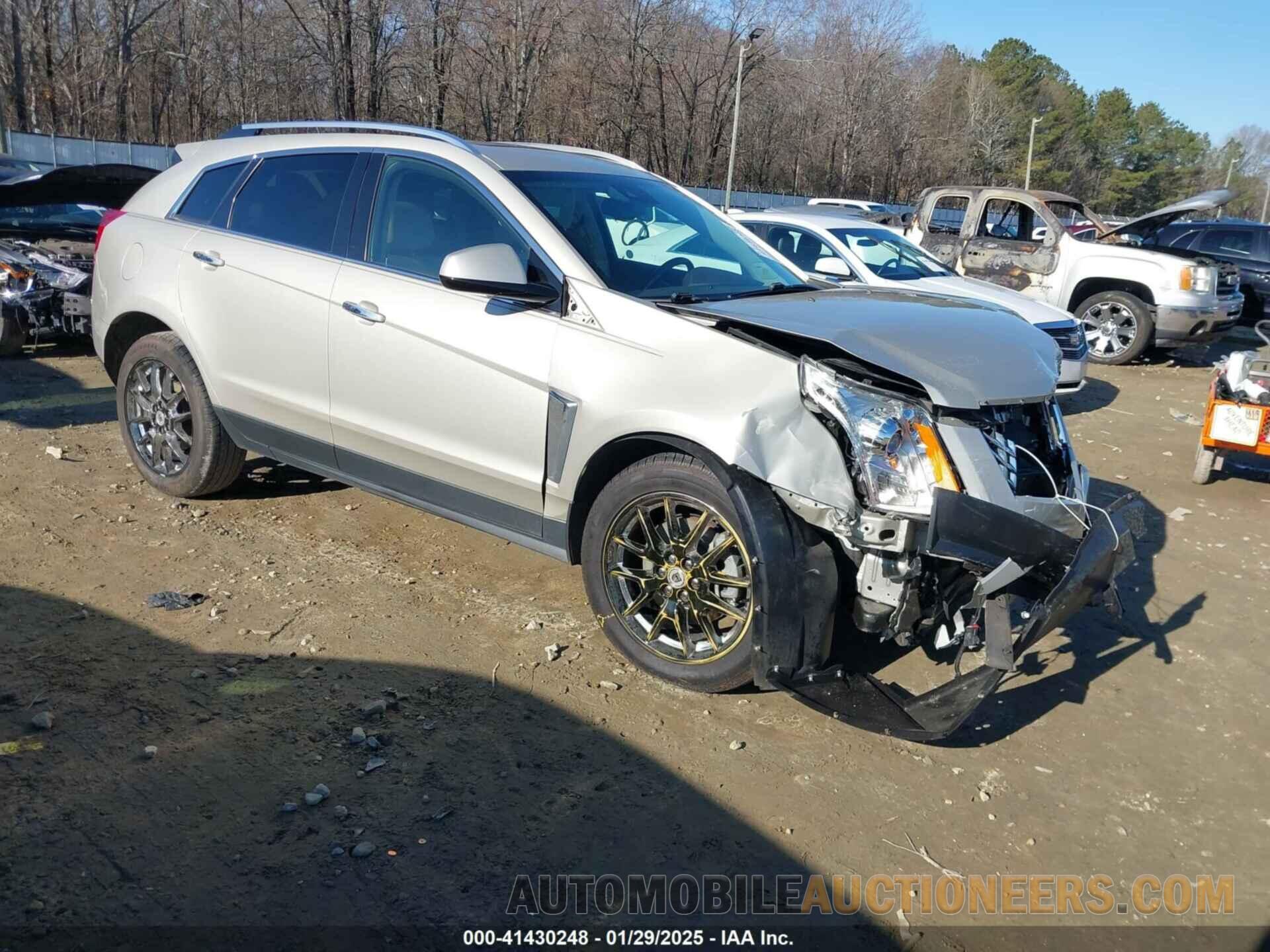 3GYFNDE39FS530100 CADILLAC SRX 2015