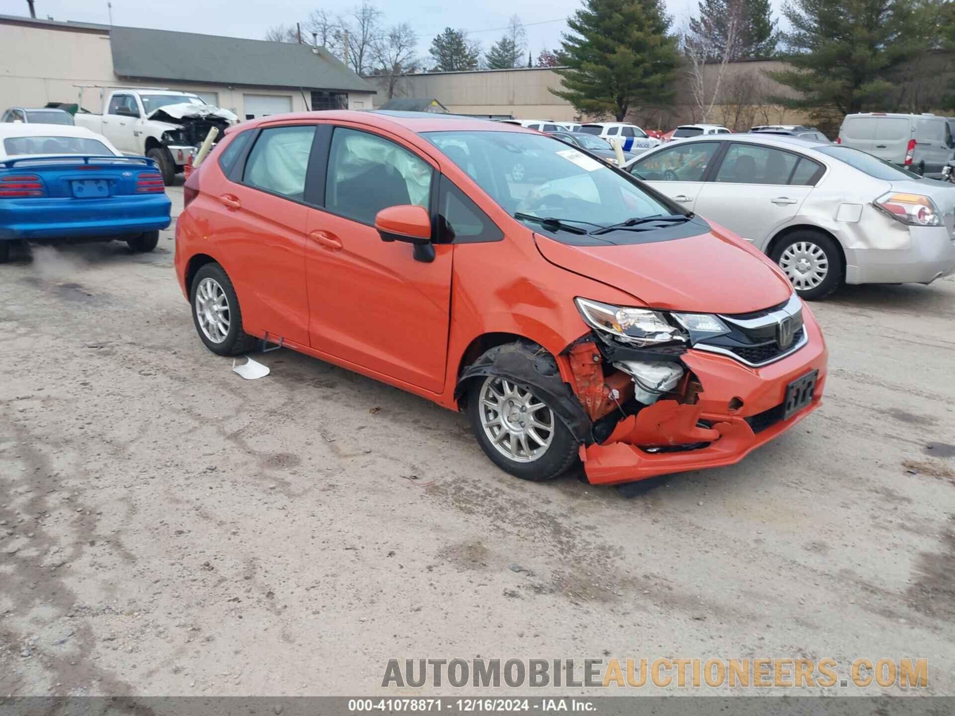 3HGGK5G83JM703917 HONDA FIT 2018