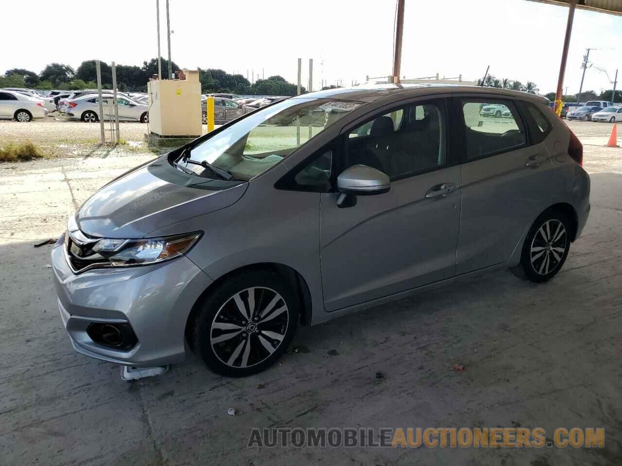 3HGGK5G87JM733390 HONDA FIT 2018